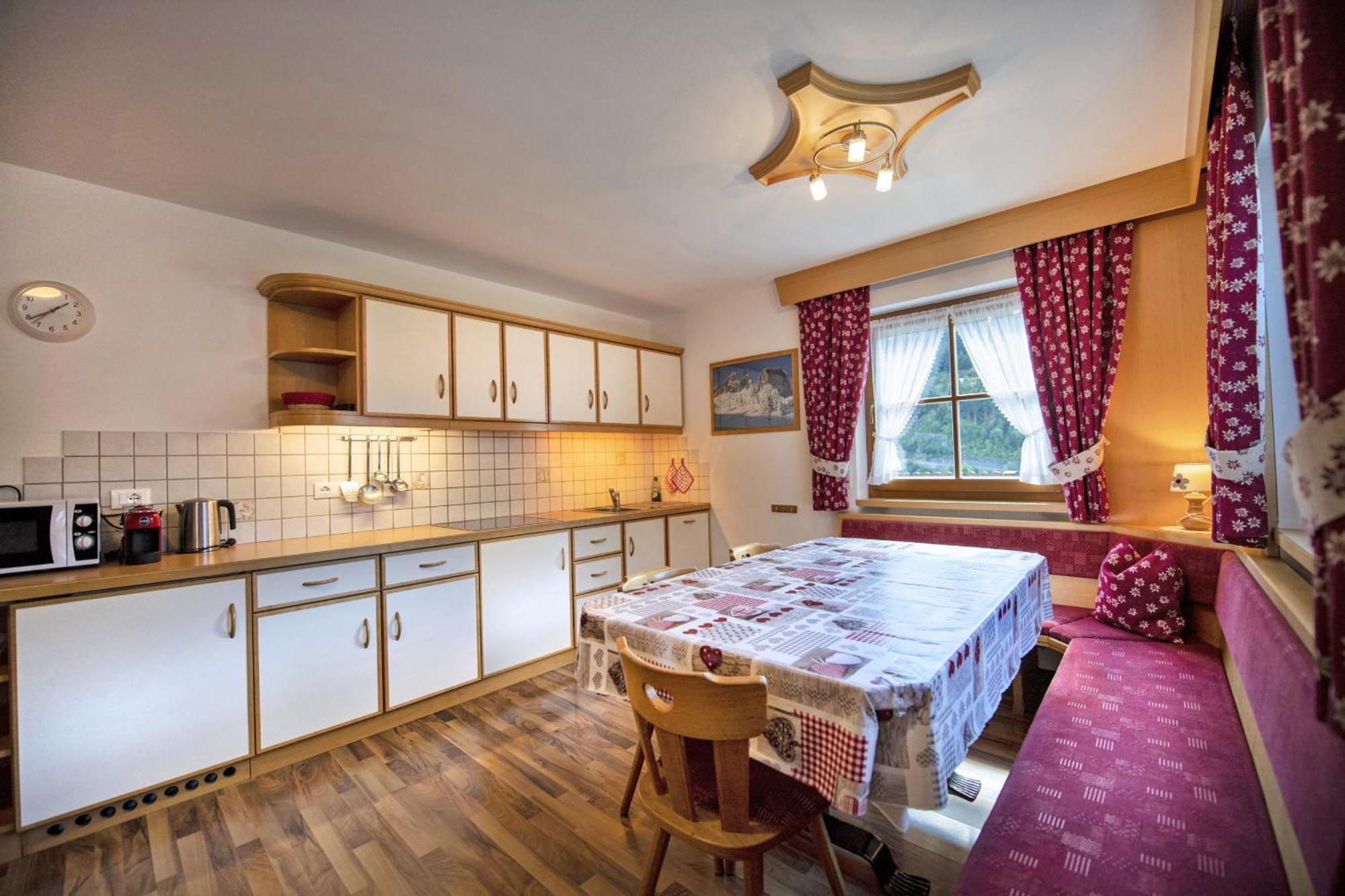 Apartments Miara Santa Cristina Val Gardena Eksteriør billede